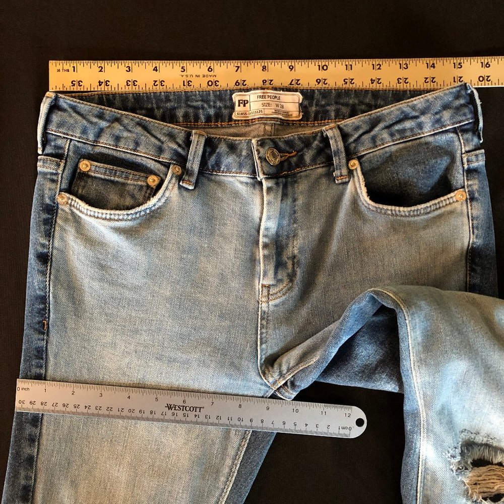 Free People Color Blocked Flare Jeans Size 28 - Picture 12 of 16